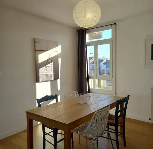 Plein Centre De D'agen * Valence (Tarn-et-Garonne)